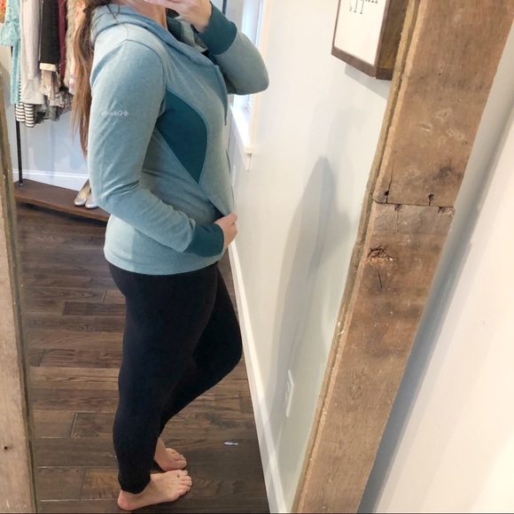 COLUMBIA xsmall zippered hooded gym/yoga jacket - Picture 4 of 8